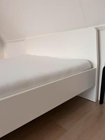 Bedframe inclusief matras - 140x200 - afbeelding 3 Bedframe inclusief matras - 140x200 - afbeelding 3