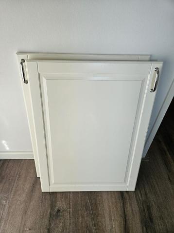 IKEA Bodbyn/Eneryda Keukenfronten & Handgrepen - afbeelding 4 IKEA Bodbyn/Eneryda Keukenfronten & Handgrepen - afbeelding 4