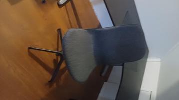 Ikea Hoekbureau - Galant (Hoek + 80cm Verlengstuk) - Zwart - afbeelding 5 Ikea Hoekbureau - Galant (Hoek + 80cm Verlengstuk) - Zwart - afbeelding 5