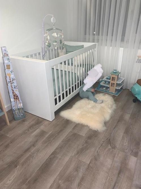 Complete baby meegroei kamer, hoogglans wit Alaska., Kinderen en Baby's, Kinderkamer | Complete kinderkamers, Zo goed als nieuw