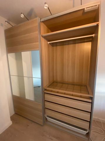 IKEA PAX kledingkast met schuifdeuren + luxe indeling - afbeelding 4 IKEA PAX kledingkast met schuifdeuren + luxe indeling - afbeelding 4
