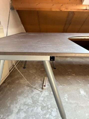 Ikea Galant Hoekbureau - Gebruikt - afbeelding 4 Ikea Galant Hoekbureau - Gebruikt - afbeelding 4