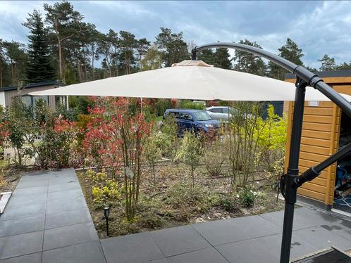 Zweefparasol ophalen in Alphen NB!, Tuin en Terras, Parasols, Zo goed als nieuw, Zweefparasol, 2 tot 3 meter, Ophalen