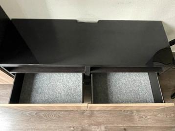 Tv meubel met vitrinekast Ikea Besta - afbeelding 8 Tv meubel met vitrinekast Ikea Besta - afbeelding 8