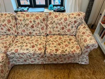 Ektorp Hoekbank met 2 sets hoezen. - afbeelding 4 Ektorp Hoekbank met 2 sets hoezen. - afbeelding 4