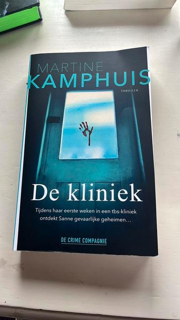 Martine Kamphuis - De kliniek