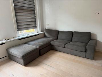 Bank IKEA KIVIK 3-zits grijsgroen inclusief hocker - afbeelding 1 Bank IKEA KIVIK 3-zits grijsgroen inclusief hocker - afbeelding 1