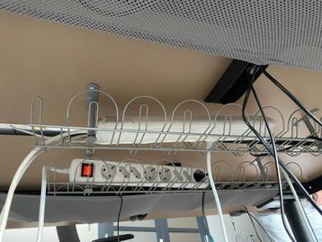 1 Elektrisch IKEA Bekant Sta/zit bureau 160x80 - afbeelding 8 1 Elektrisch IKEA Bekant Sta/zit bureau 160x80 - afbeelding 8