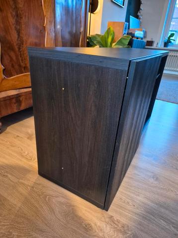 Zwarte Ikea Besta kast, 120 breed bij 64 hoog - afbeelding 3 Zwarte Ikea Besta kast, 120 breed bij 64 hoog - afbeelding 3