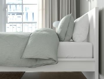 Bedframe Ikea Malm incl lattenbodem - afbeelding 2 Bedframe Ikea Malm incl lattenbodem - afbeelding 2