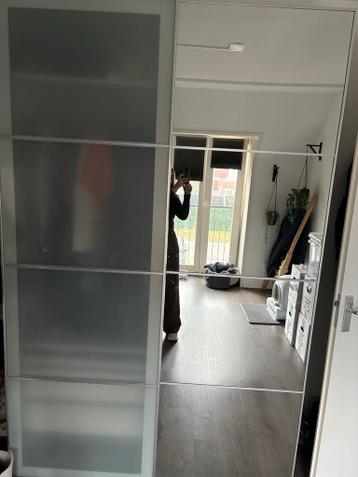 IKEA Pax Kastdeuren 2x75cm - Spiegel & Transparant - afbeelding 1 IKEA Pax Kastdeuren 2x75cm - Spiegel & Transparant - afbeelding 1