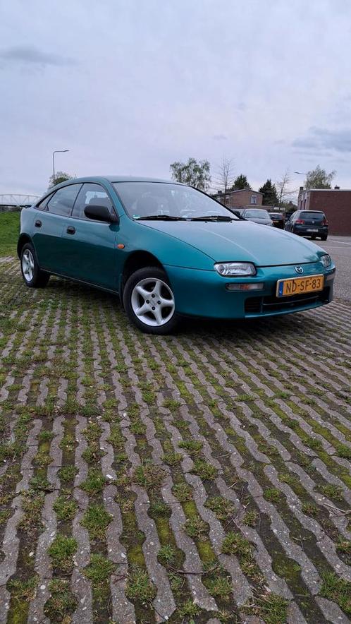 Mazda 323 1.5 I F GLX 1995 Groen, Auto's, Mazda, Particulier, Benzine, Hatchback, Handgeschakeld, Origineel Nederlands, Groen