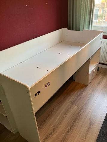 Gratis Witte halfhoogslaper