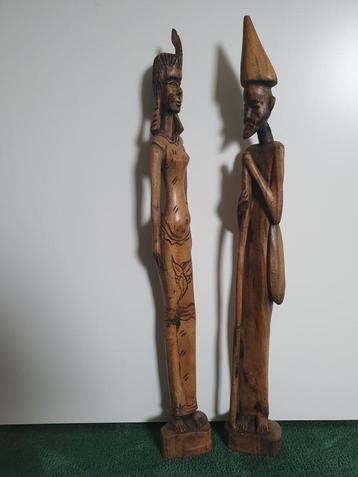 Afrikaanse houten figuren
