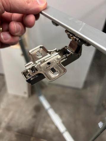 Ikea Besta lades, frontjes hoogglans wit & glazen fronten - afbeelding 7 Ikea Besta lades, frontjes hoogglans wit & glazen fronten - afbeelding 7