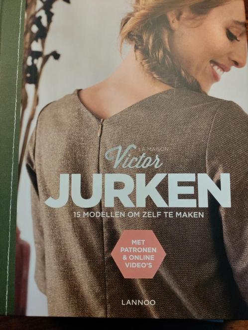 La Maison Victor - Jurken hardcover, Hobby en Vrije tijd, Kledingpatronen, Nieuw, Ophalen of Verzenden