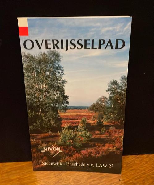 Overijsselpad boek , wandelen van Steenwijk naar Enschede, Boeken, Reisverhalen, Zo goed als nieuw, Ophalen of Verzenden