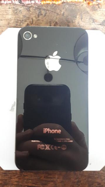 Iphone 4s zwart met GRATIS hoesje