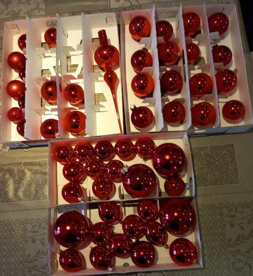 partijtje nette rode kerstballen met piek, Diversen, Kerst, Zo goed als nieuw, Ophalen of Verzenden