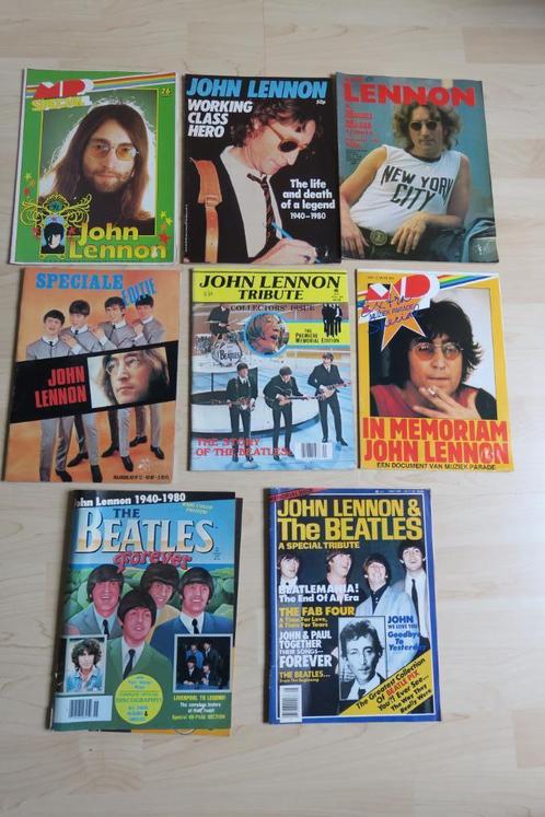 Grote poster John Lennon en 6 fotobladen in memoriam 1980, Verzamelen, Muziek, Artiesten en Beroemdheden, Gebruikt, Boek, Tijdschrift of Artikel