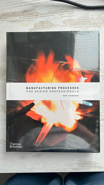 Manufacturing processes, studie boek voor design opleiding 
