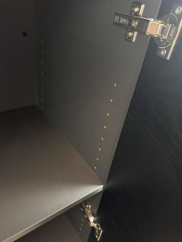 Galant IKEA kast met deuren en planken - afbeelding 7 Galant IKEA kast met deuren en planken - afbeelding 7