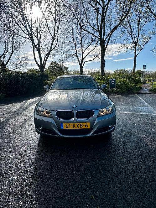 BMW 3-Serie (e90) 2.0 318 I Touring 2010 Grijs, Auto's, BMW, Particulier, 3-Serie, ABS, Airbags, Airconditioning, Alarm, Bluetooth
