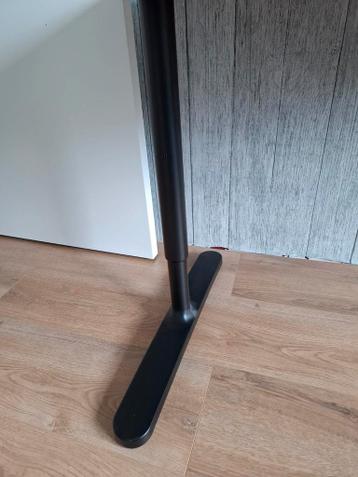 Te koop: bureau van Ikea - afbeelding 5 Te koop: bureau van Ikea - afbeelding 5