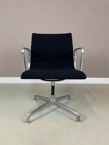 Herman Miller EA107 Eames EA 107 alu hopsak conferentiestoel