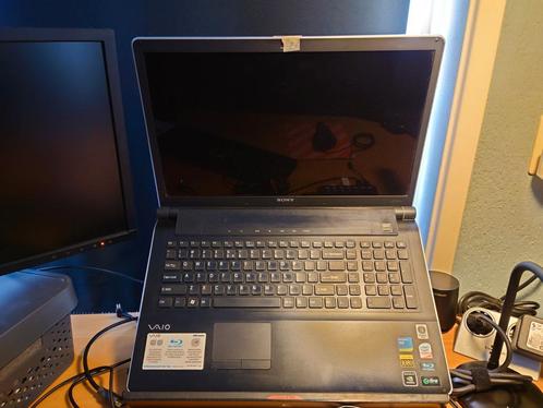 Sony Vaio - PCG-8131M - defect, Computers en Software, Windows Laptops, Niet werkend, 17 inch of meer, HDD, Onbekend, Qwerty, Ophalen of Verzenden