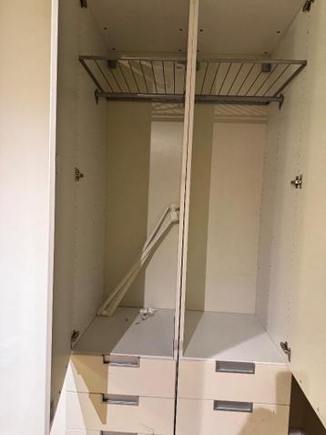 4x IKEA PAX kasten met hgl deuren in een koop GEDEMONTEERD - afbeelding 3 4x IKEA PAX kasten met hgl deuren in een koop GEDEMONTEERD - afbeelding 3