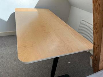 Ikea BEKANT bureau 160x80 - afbeelding 3 Ikea BEKANT bureau 160x80 - afbeelding 3