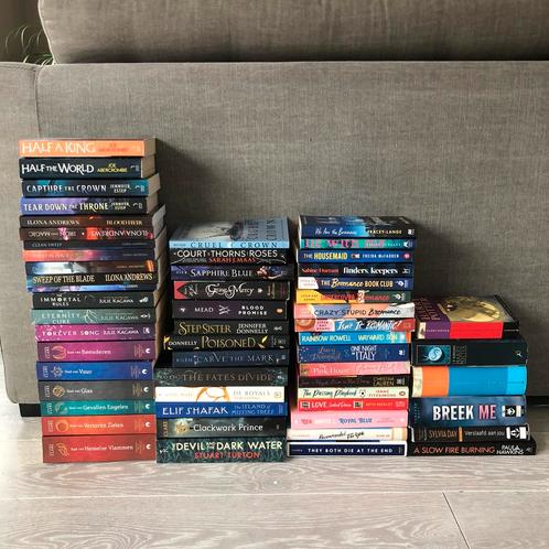 Veel boeken te koop oa young adult, fantasy etc, Boeken, Partijen en Verzamelingen, Zo goed als nieuw, Ophalen of Verzenden