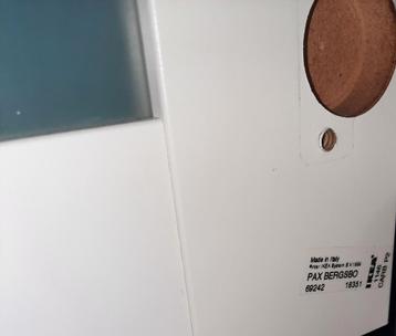 IKEA PAX BERGSBO kastdeur. frosted glas/wit 50x229 cm - afbeelding 4 IKEA PAX BERGSBO kastdeur. frosted glas/wit 50x229 cm - afbeelding 4