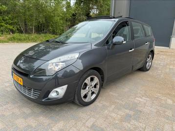 Renault Megane Grand Scenic 1.6 DCI Dynamique Pano Clima