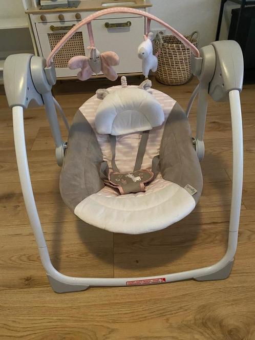 Baby schommelstoel:  Comfort 2GO Portable Swing FloraL, Kinderen en Baby's, Wipstoeltjes, Zo goed als nieuw, Schommelstoel, Prenatal