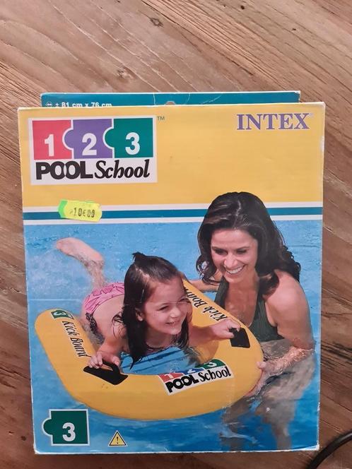 Intex Pool School nr 3 - nieuw in doos zwembad luchtbed, Kinderen en Baby's, Speelgoed | Buiten | Opblaasfiguren, Nieuw, Ophalen of Verzenden