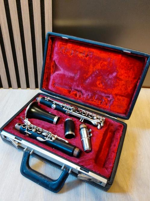 Klarinet Buffet Crampon R13, Muziek en Instrumenten, Blaasinstrumenten | Klarinetten, Zo goed als nieuw, Met koffer, Ophalen of Verzenden