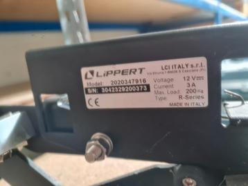 Lippert Elektrische Camper Trap - Model 2020347916