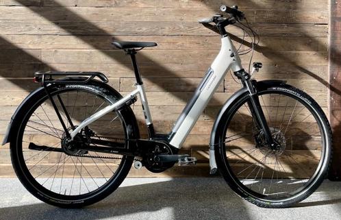 CANNONDALE MAVARO NEO 4 INT low step thru 27.5 inch LG frame, Fietsen en Brommers, Fietsen | Dames | Damesfietsen, Nieuw, Overige merken