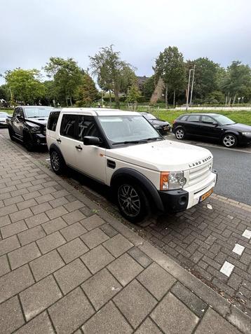 Land Rover Discovery 3 2.7TD V6 AUT 2007 Wit Motor schade