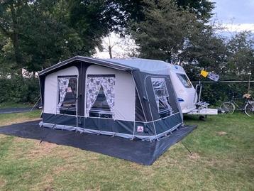 Hobby de luxe easy 400KB - Stapelbed, Mover + Dorema airtent