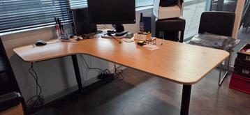 Ikea Bekant hoekbureau met ladekastje en opbergmeubel - afbeelding 1 Ikea Bekant hoekbureau met ladekastje en opbergmeubel - afbeelding 1