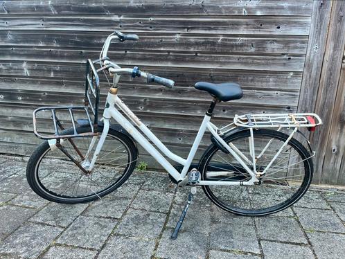 Gazelle city bike white / omafiets, Fietsen en Brommers, Fietsen | Meisjes, Gebruikt, Versnellingen, Ophalen of Verzenden