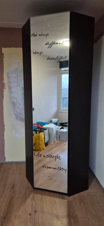 Zwarte Ikea pax hoekkast incl. Spiegeldeur - afbeelding 1 Zwarte Ikea pax hoekkast incl. Spiegeldeur - afbeelding 1