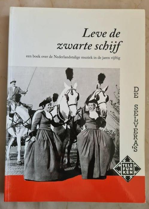 Leve de zwarte schijf (1950 t/m 1959) Marinus Vermooten, Boeken, Muziek, Zo goed als nieuw, Genre of Stijl, Ophalen of Verzenden