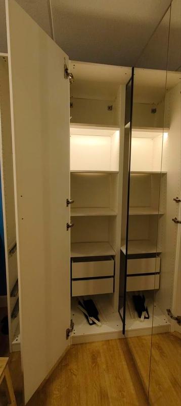 Ikea Pax Hoekstuk met Planken en Lades - afbeelding 2 Ikea Pax Hoekstuk met Planken en Lades - afbeelding 2