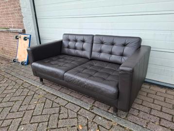 Ikea Landskrona 2 zitsbank leer retro in goede staat! - afbeelding 2 Ikea Landskrona 2 zitsbank leer retro in goede staat! - afbeelding 2