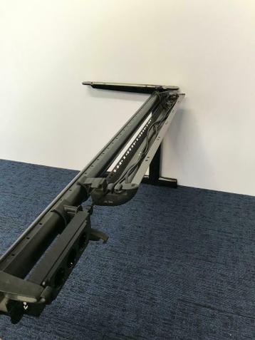 Grote partij Ahrend 500 bureaus, refurbished met nieuw blad - afbeelding 6 Grote partij Ahrend 500 bureaus, refurbished met nieuw blad - afbeelding 6