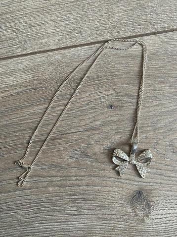 Zilveren dames ketting met hanger